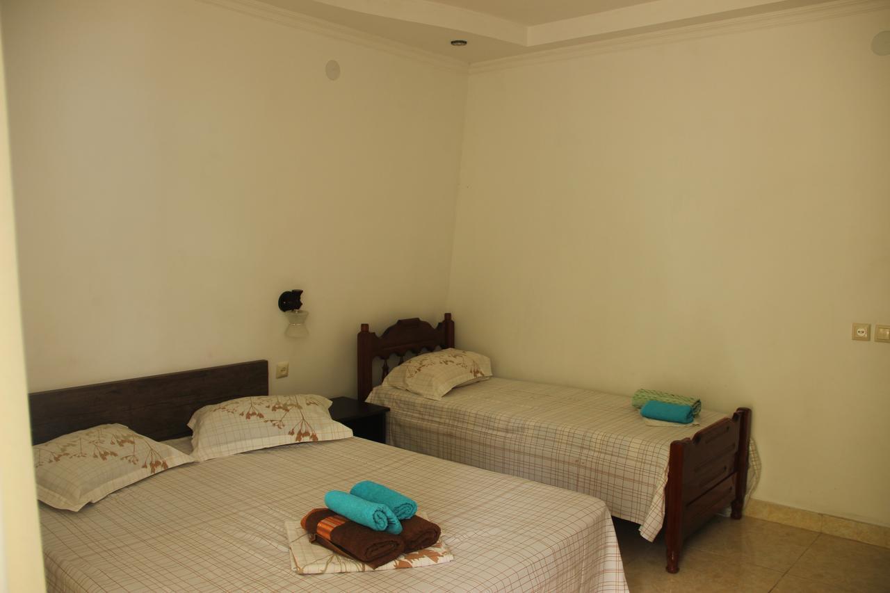 Badu Guest House Kvariati Extérieur photo