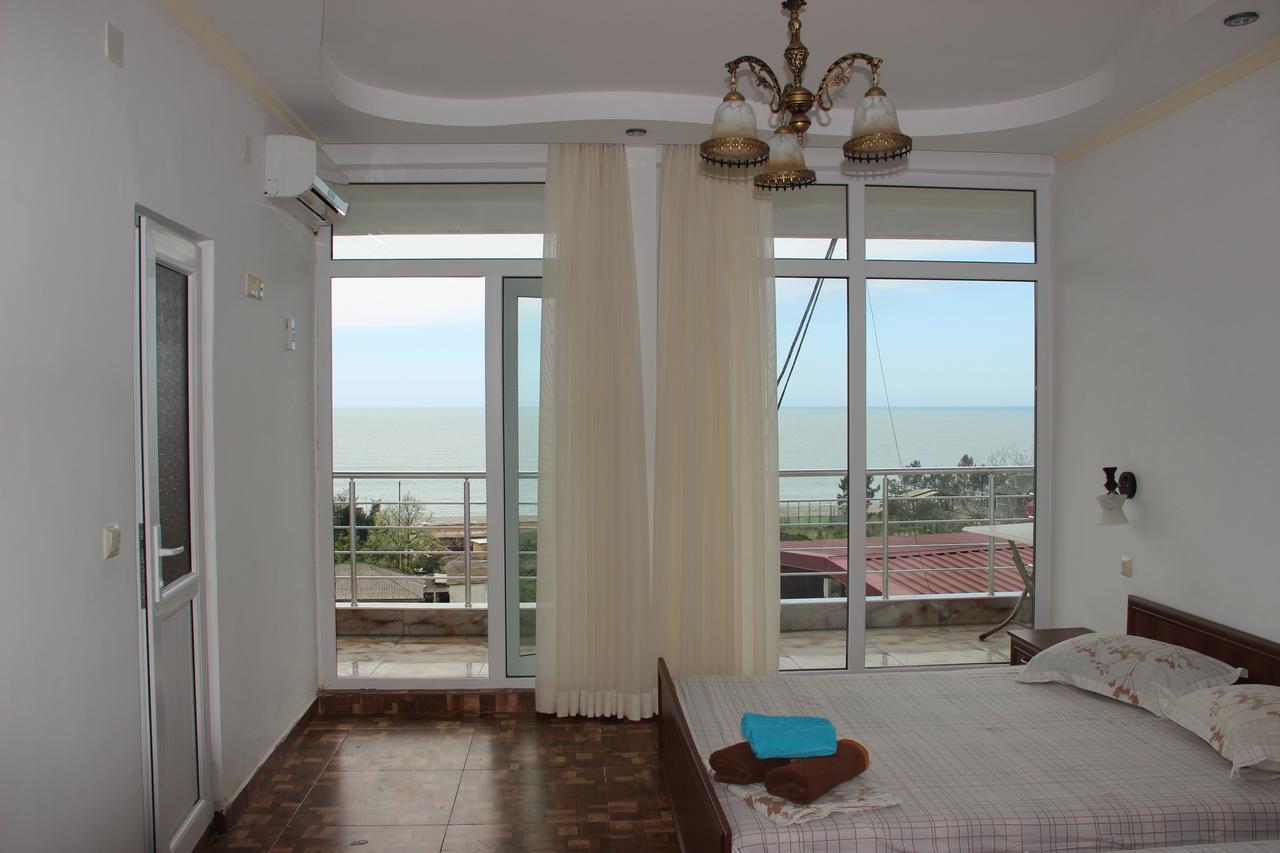 Badu Guest House Kvariati Extérieur photo